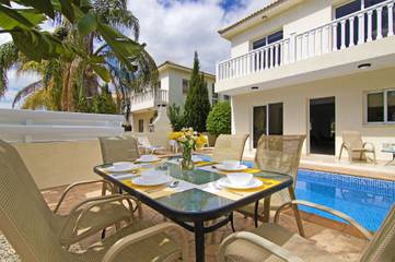 Villa for 8 People in Nissi Beach, South Cyprus, Photo 4
