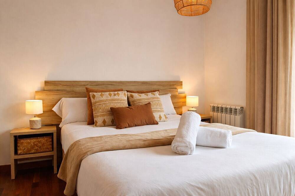 Entire apartment, Vall de Muntanyes - Costabona in Molló, Catalan Pyrenees