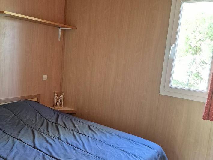 Village Chalets – Le Rû Du Pré - Chalet 4 personnes - confort 4 personnes in Deux Rivières, Région d'Auxerre