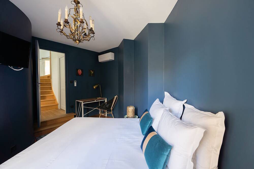 Suite Encre De Chine ideal for 4 people in Bordeaux, Bordeaux en omgeving