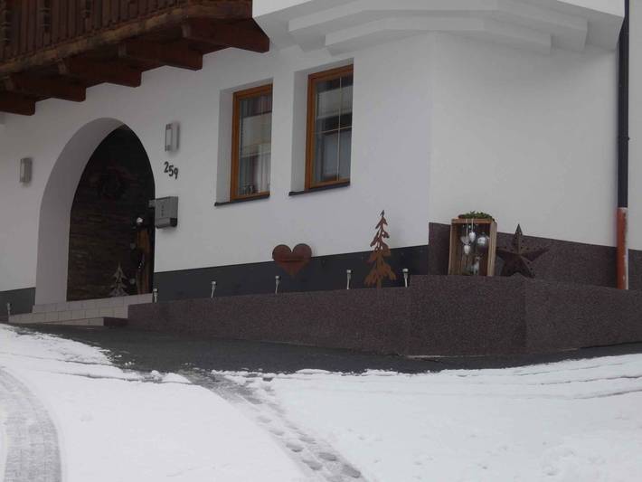 Ferienwohnung für 5 Personen in See - 2