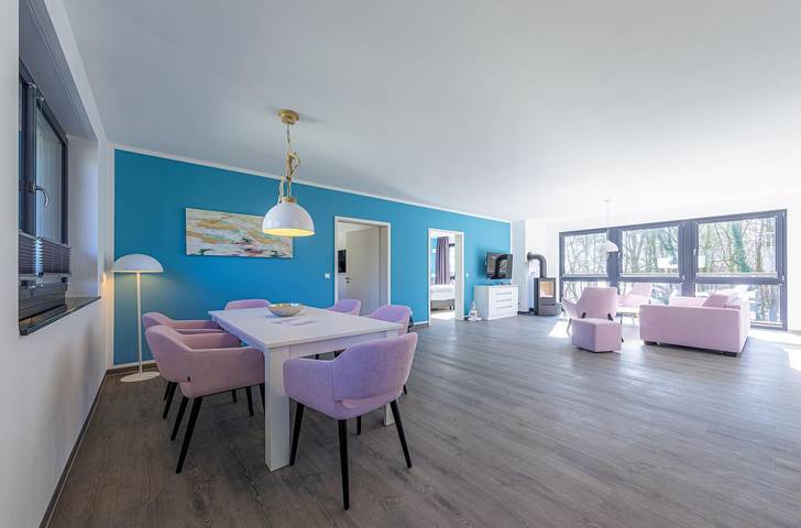 Appartement entier, 5 Sterne Ferienwohnung „Schleiereule“ mit großer Dachterrasse und Seeblick in Am Wadehäng, Krakow am See