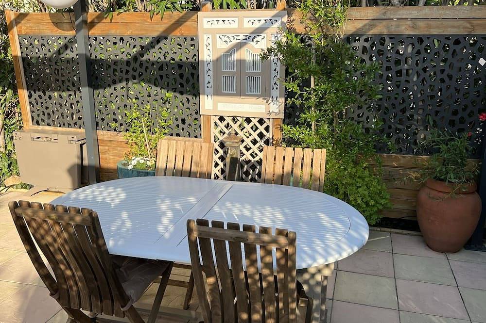 Bungalow pour 4 Personnes dans Fréjus, Région de Draguignan