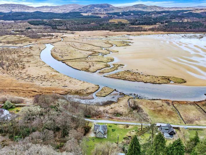 Lochead Cottage in Argyll & Bute