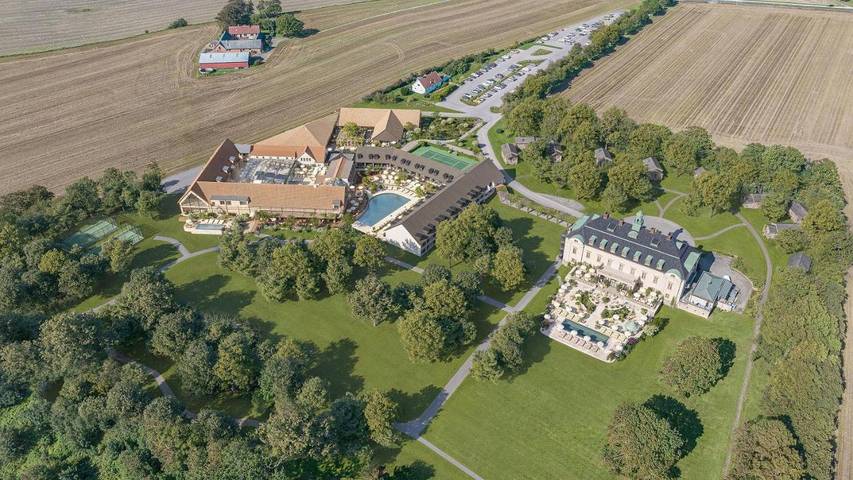 Hotell för 2 Personer, med Terass samt Trädgård och Pool och Bastu i Landskrona