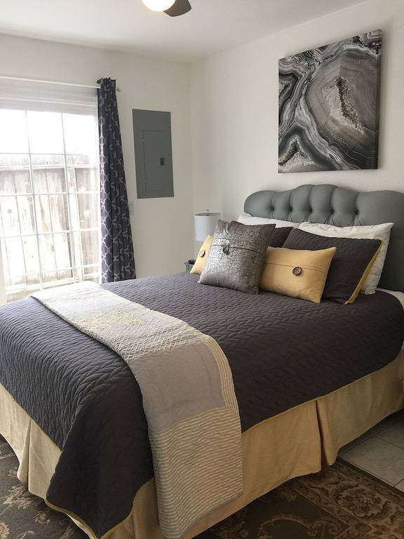 Vacation rental for 10 people, with terrace in Ventura County