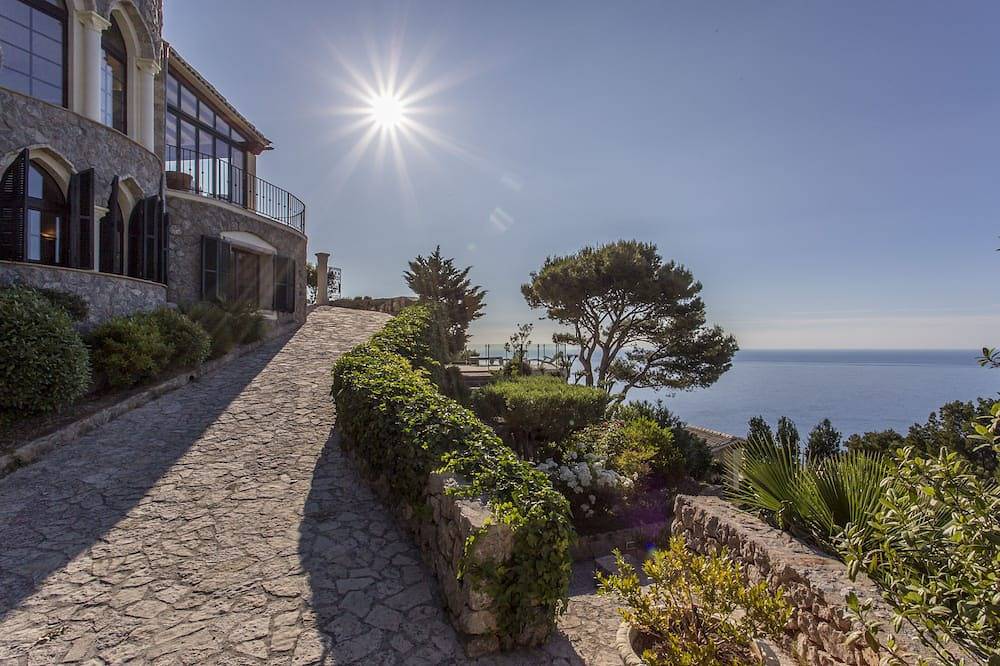 ****** ****** Villa Valldemossa in George Sand, Valldemossa