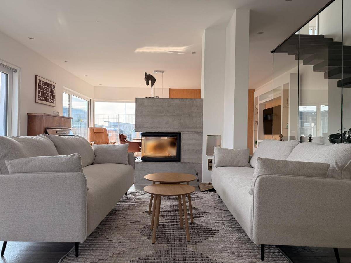 Luxus - 240m2-Sauna-Kamin-4 Schlafzimmer-2 Bäder in Igling, Romantische Straße