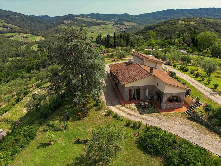 Agriturismo per 2 persone, con Balcone e Terrazza nonché Giardino e Panorama a Radda in Chianti