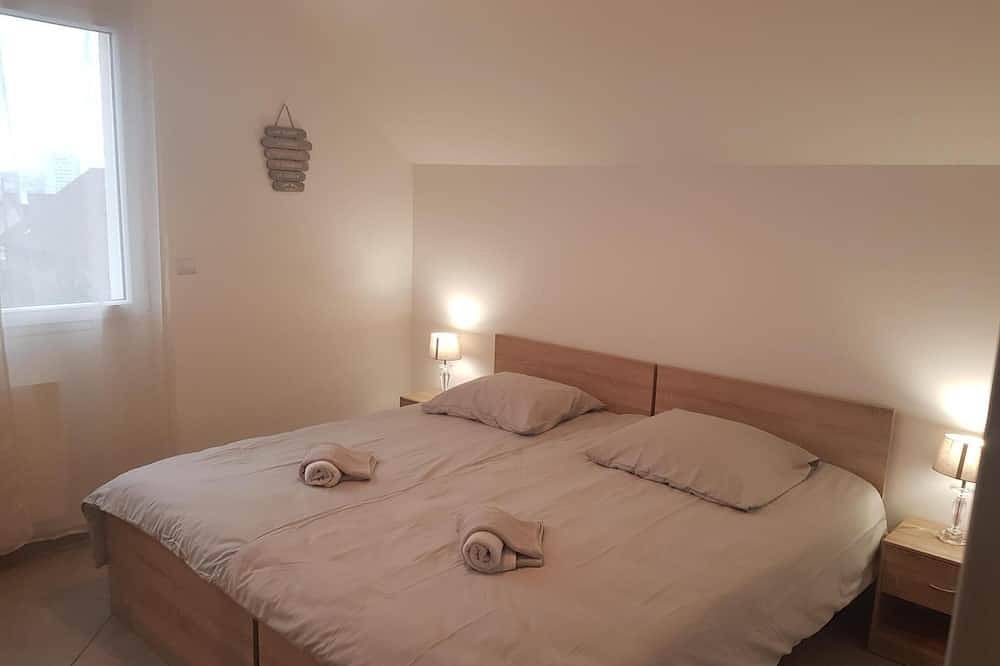Appartement entier, Magnifique 2 Pieces A 20 Min De Paris in Bonneuil-sur-Marne, Val-de-Marne