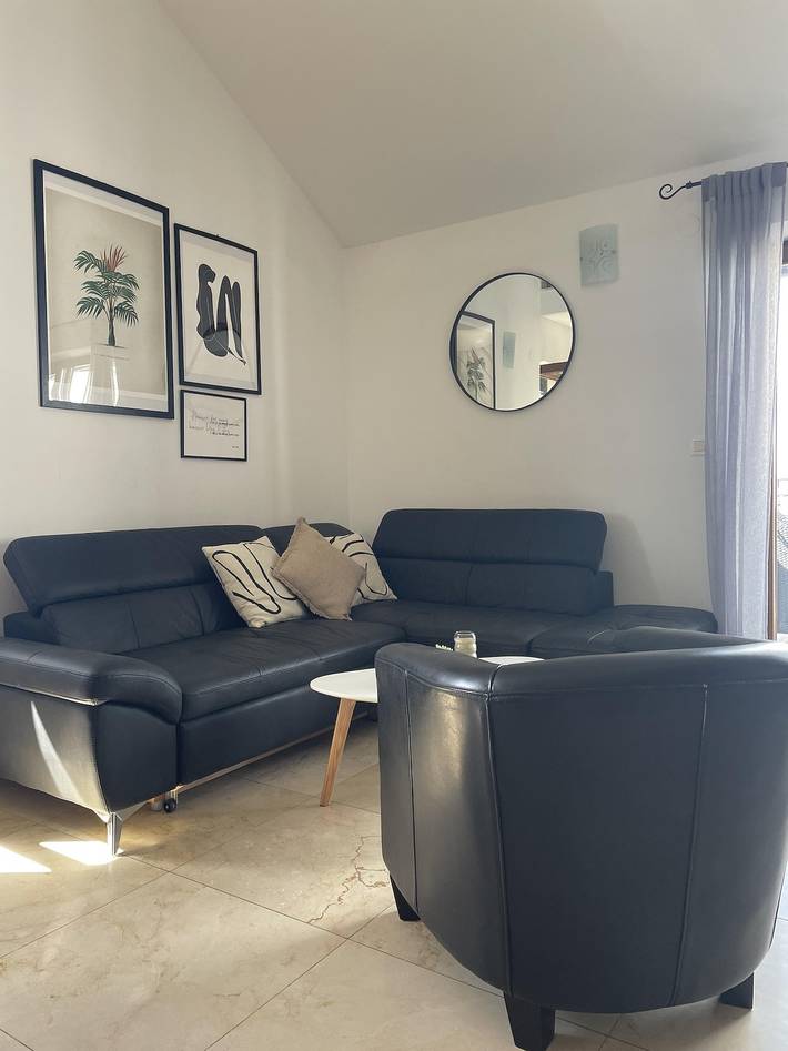 Ganze Ferienwohnung, Ferienwohnung für 6 Personen mit Pool in Milna, Brac