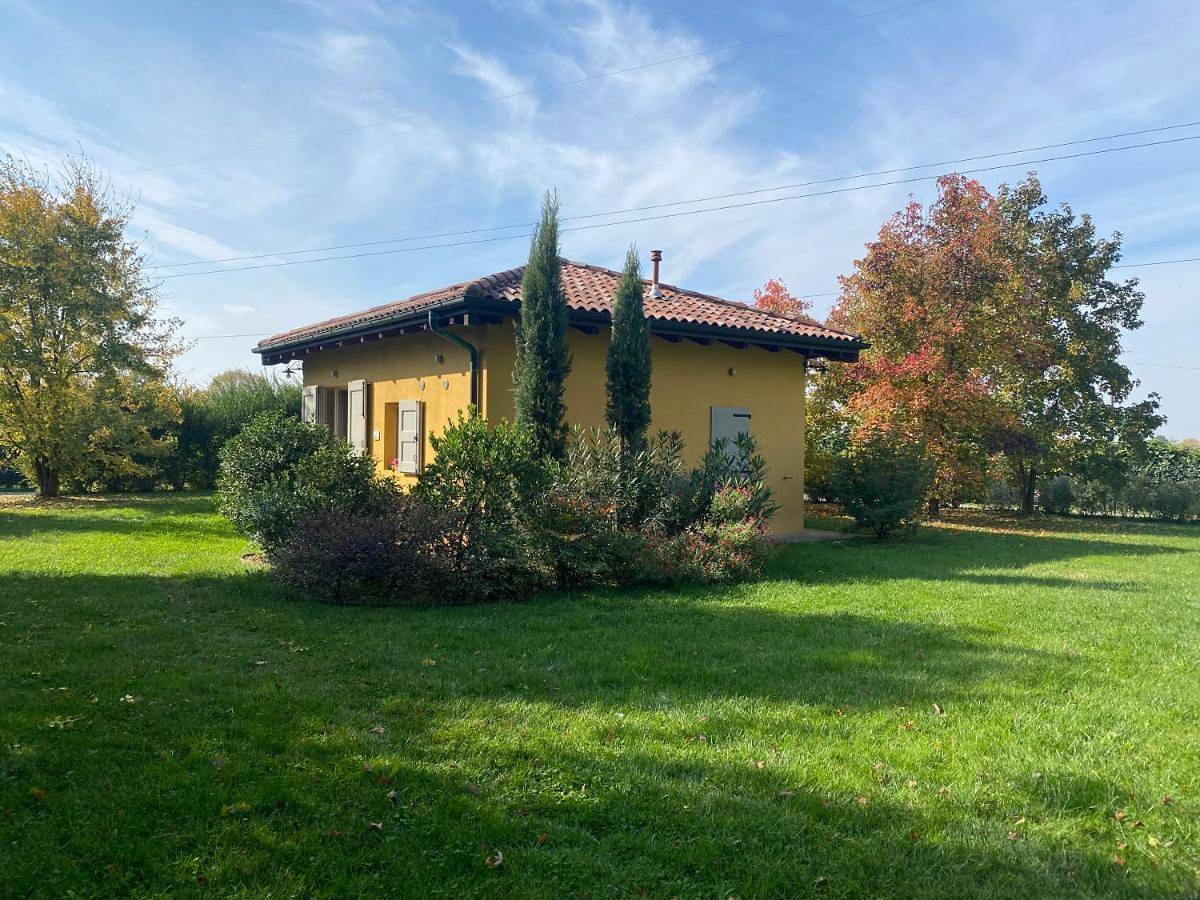 Studio with Garden View in Budrio, Provincia di Bologna