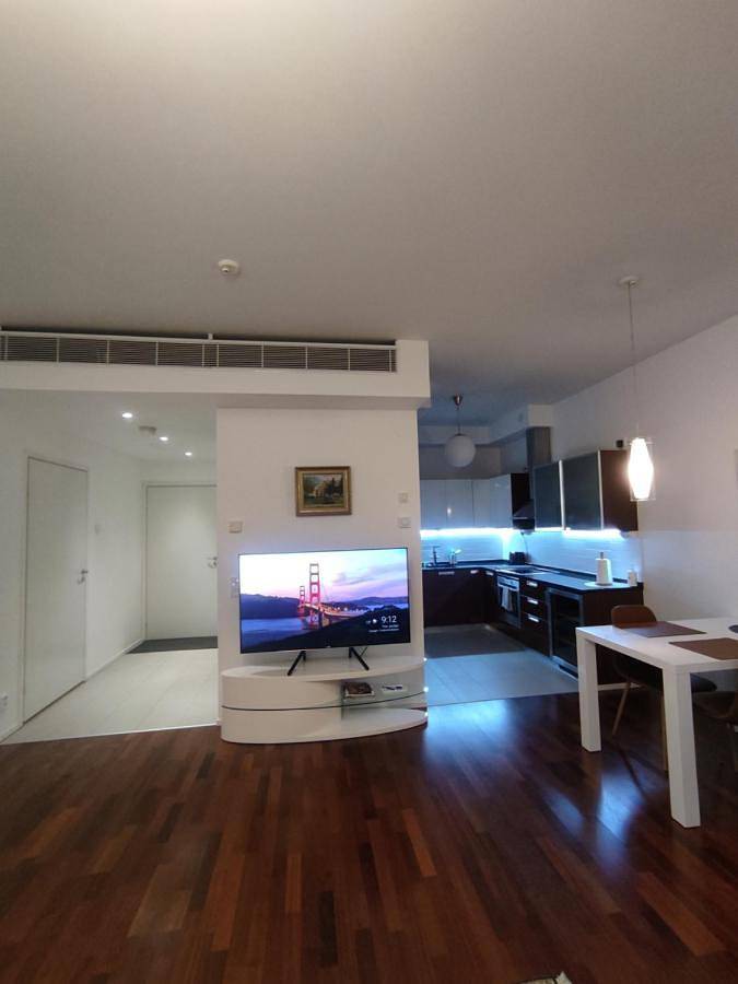 Ganze Wohnung, One-Bedroom Apartment in Helsinki, Uusimaa