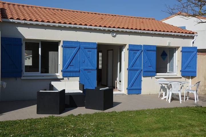 Location de vacances pour 4 personnes, avec jardin et terrasse dans Plage Clemenceau La Tranche Sur Mer