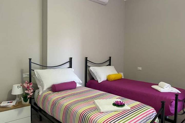 Ganze Wohnung, Bnbook Lattuada 3 bedrooms 2 bathrooms in Rho, Mailand Provinz