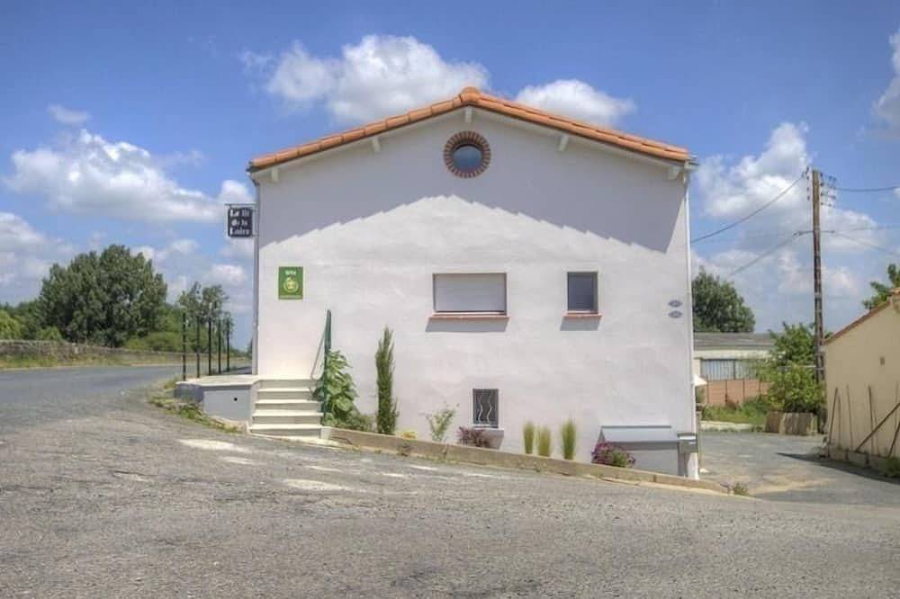 Gîte à proximité de la Loire avec Wi-Fi et équipement bébé in Divatte-sur-Loire, Région de Nantes