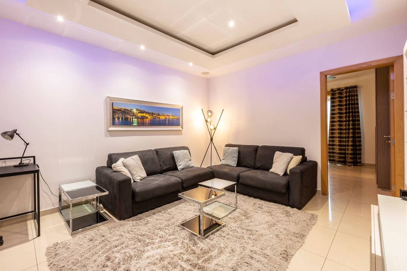 Entire apartment, Sliema Bluemist near Balluta Bay in Tas-Sliema, Malta Island