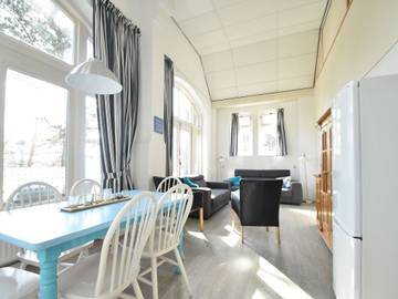 Vacation Rental for 6 Guests in North Holland - North Sea Coast, North Holland, Picture 1
