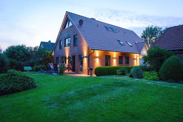 Ferienwohnung für 4 Personen, mit Balkon und Terrasse sowie Garten und Ausblick in Minsen - 4