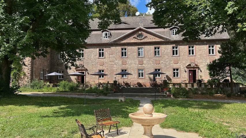 Ferienwohnung für 2 Personen, mit Terrasse und Garten, mit Haustier