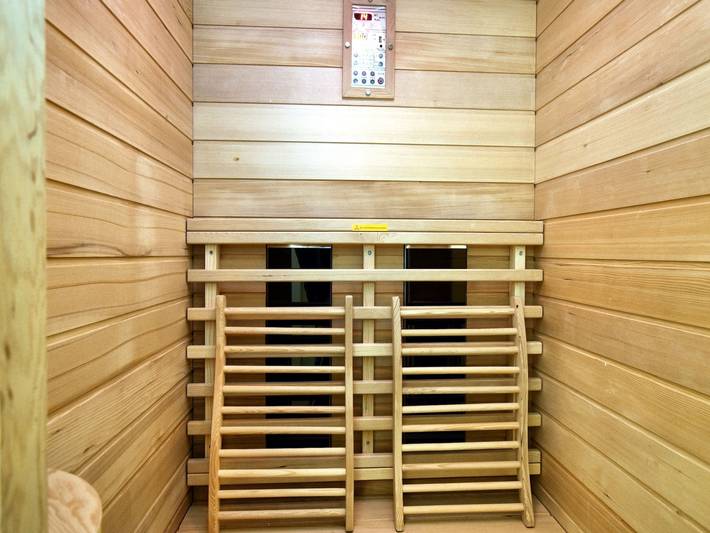 Spacious holiday home in Ouren with infrared sauna in Burg-Reuland, Lüttich und Umgebung