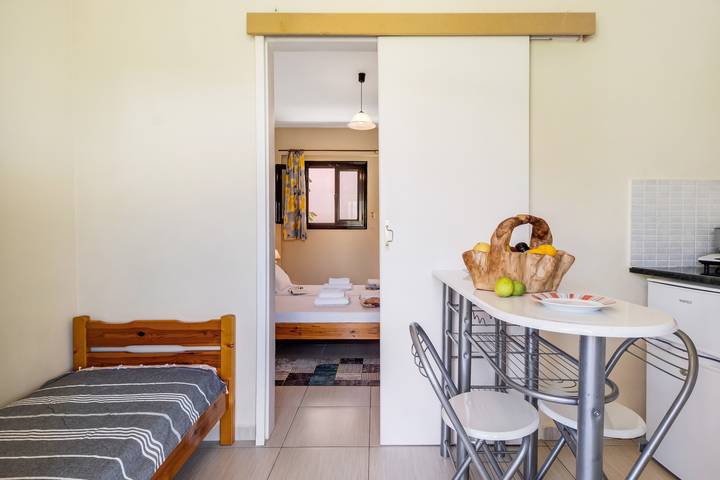 Hel studio-lejlighed, Studio Apartment 'Aias' with Sea View, Wi-Fi and Air Conditioning in Vasiliki, Grækenland