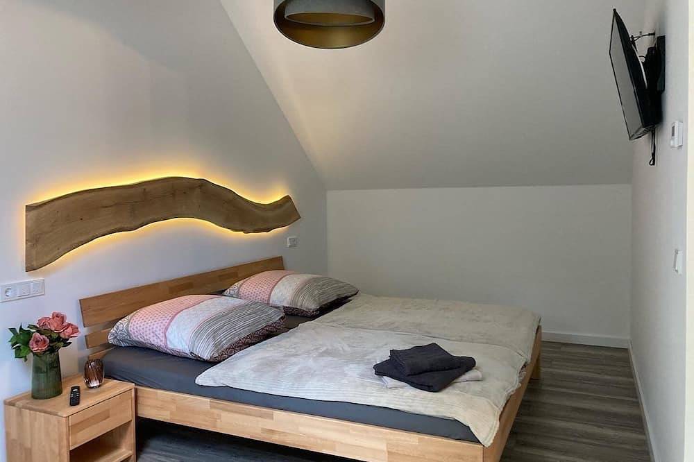 Ganze Wohnung, Loft mit Kamin und 2 Terrassen auf einem Naturgrundstück in Straupitz-Spreewald in Straupitz, Dahme-Spreewald