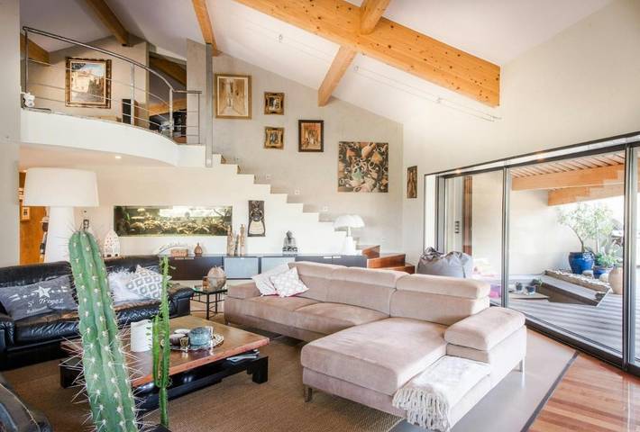 Location de vacances pour 8 personnes, avec terrasse et piscine à Saint-Clément-de-Rivière - 3