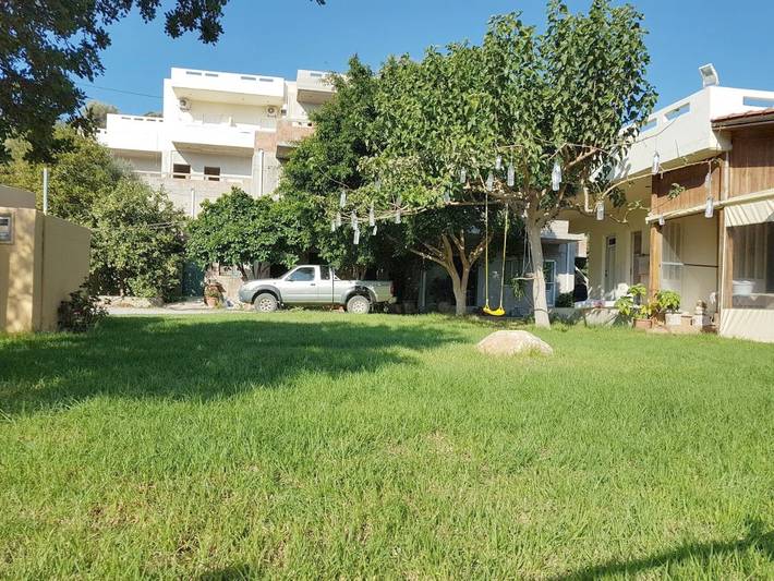 Maison d’hôte pour 3 personnes, avec Balcon et Terrasse ainsi que Jardin et Vue
