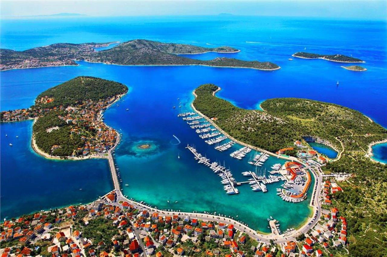 Ganze Wohnung, Studio Apartment Skarpa A1 in Rogoznica, Šibenik-Knin