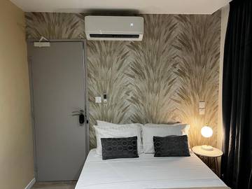 Chambre d’hôte pour 2 personnes, avec balcon et piscine dans Guyane française