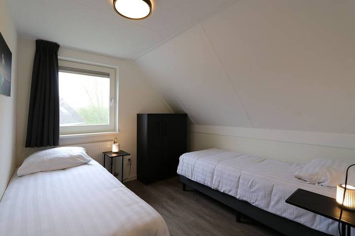 Bungalow für 6 Personen, mit Terrasse in Medemblik - 3