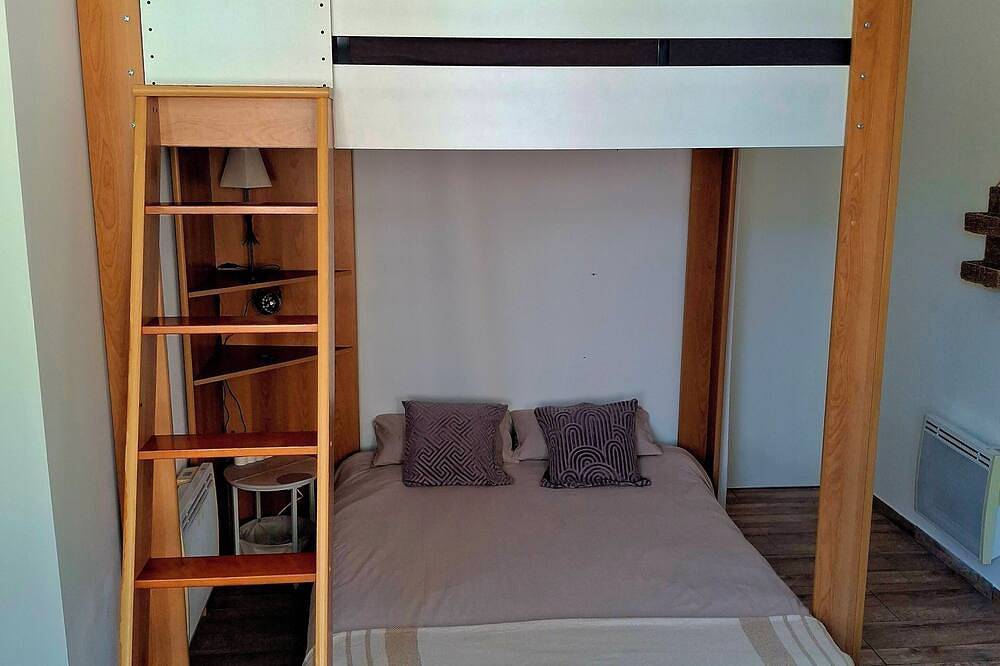 Appartement entier, Studio cosy avec jardin proche de la Seine in Champagne-sur-Seine, Seine-et-Marne