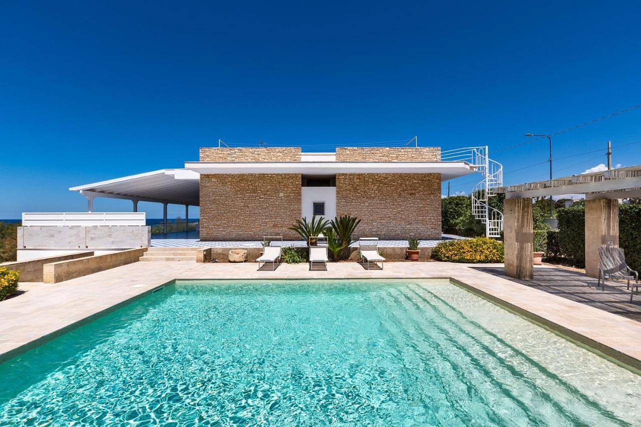 Villa Miramare by Perle di Puglia in Torre Suda, Racale