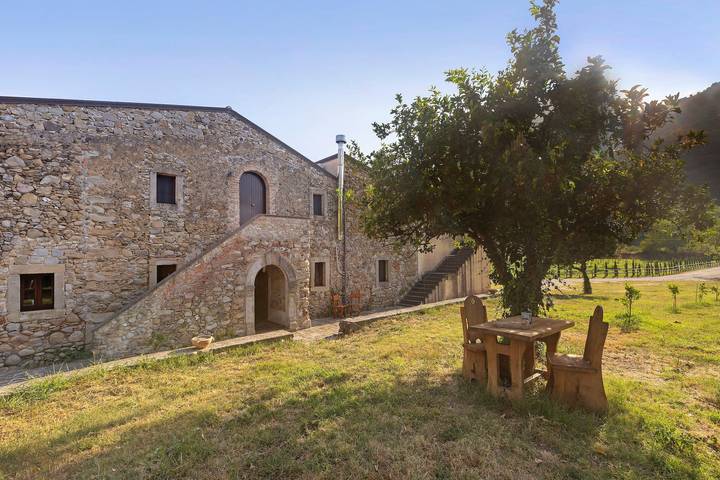 Fattoria San Pio - Cedro Room with Mountain View, Wi-Fi, Breakfast in Naso, Messina Province