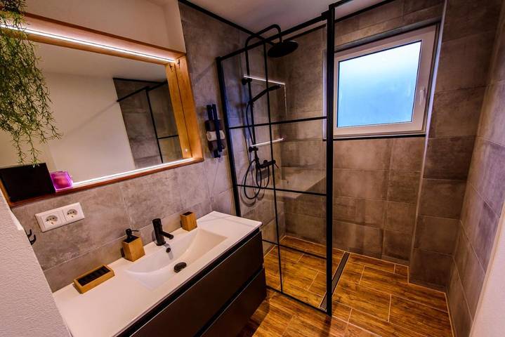 Gîte pour 4 personnes, avec vue ainsi que jardin et sauna à Meckenbeuren - 2