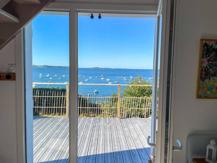 Gîte pour 2 personnes, avec Terrasse ainsi que Jardin et Vue dans Port Lazo