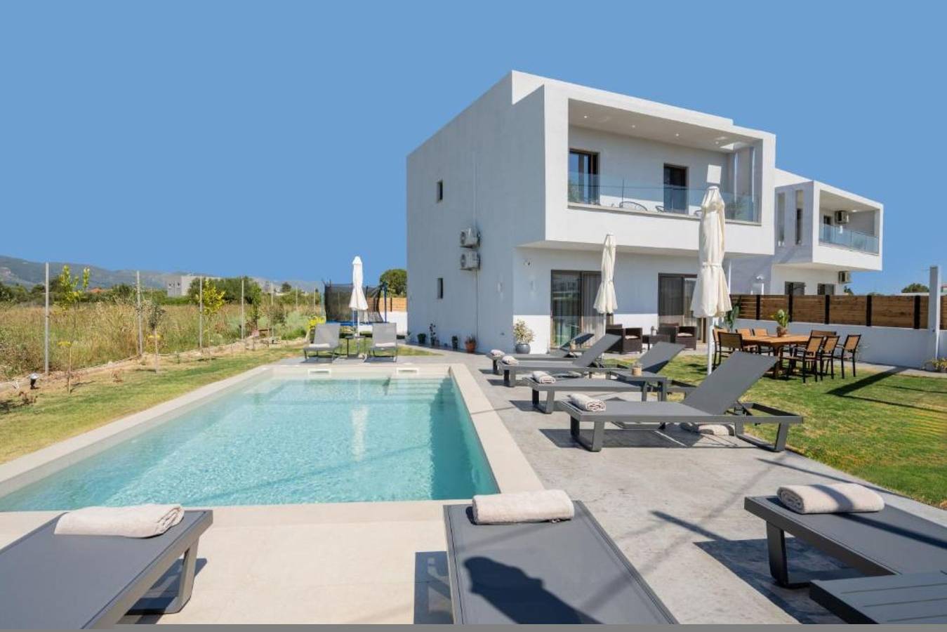 Villa für 10 Personen mit Terrasse in Laganas, Zakynthos