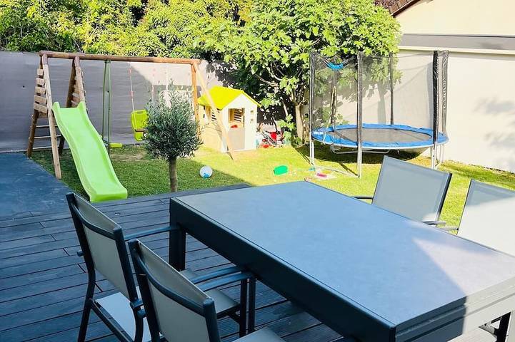 Location de vacances pour 3 personnes à Tremblay-en-France