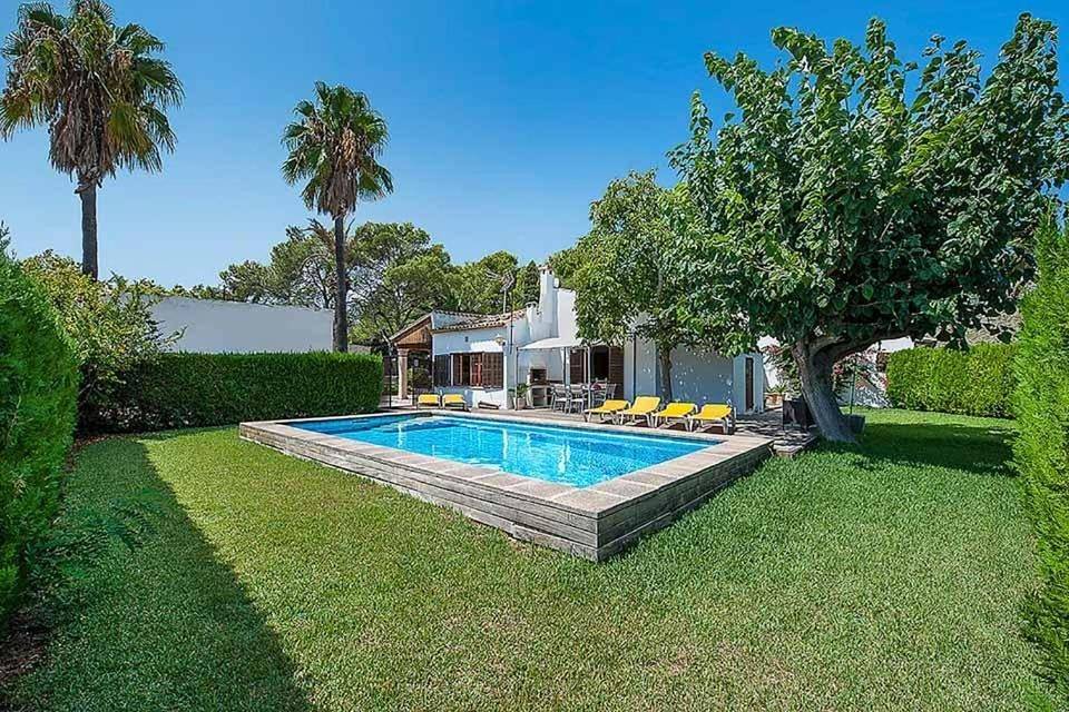 Villa for 6 people with garden in Port de Pollença, Pollença