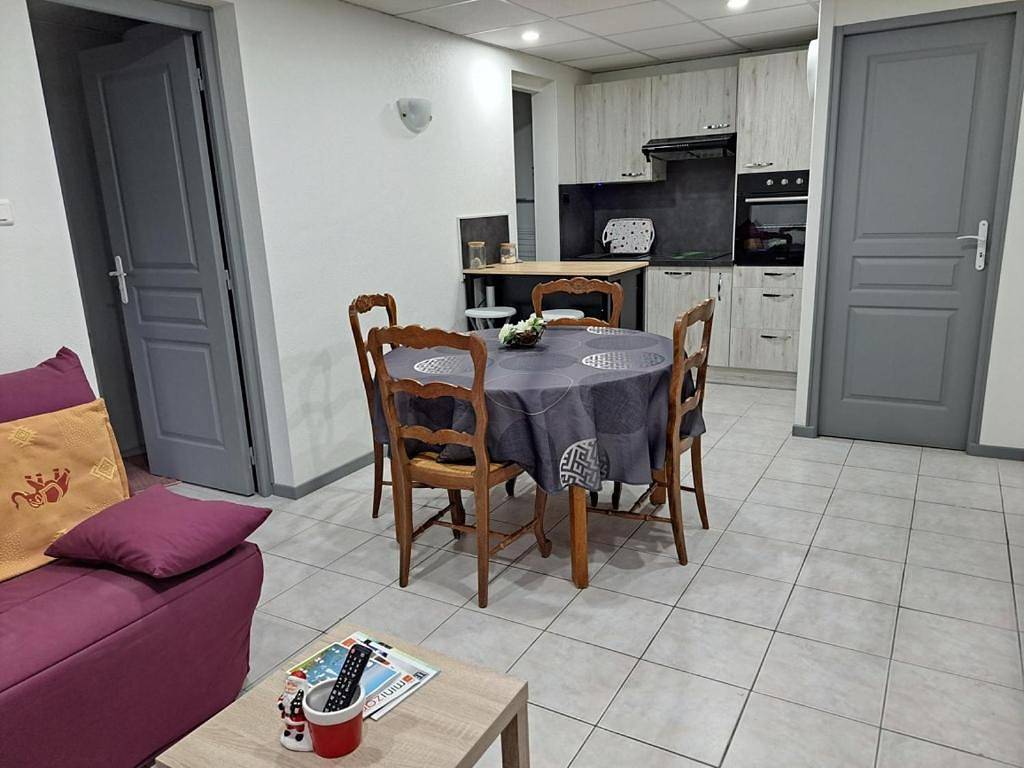 Appartement entier, Chez Patrick et Dominique in Saint-Pierre-en-Faucigny, Région de Bonneville