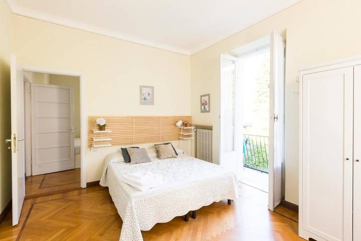 Ferienhaus für 2 Personen, mit Balkon und Terrasse