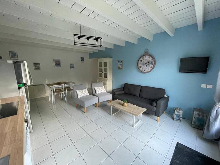 Gîte pour 4 personnes, avec Jardin à Ardillières