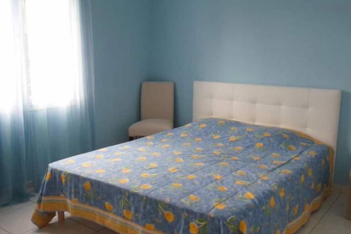 Ebenerdige Villa, 8 Betten, möbliert, mit privatem Pool in Villeneuve-sur-Lot und Umgebung