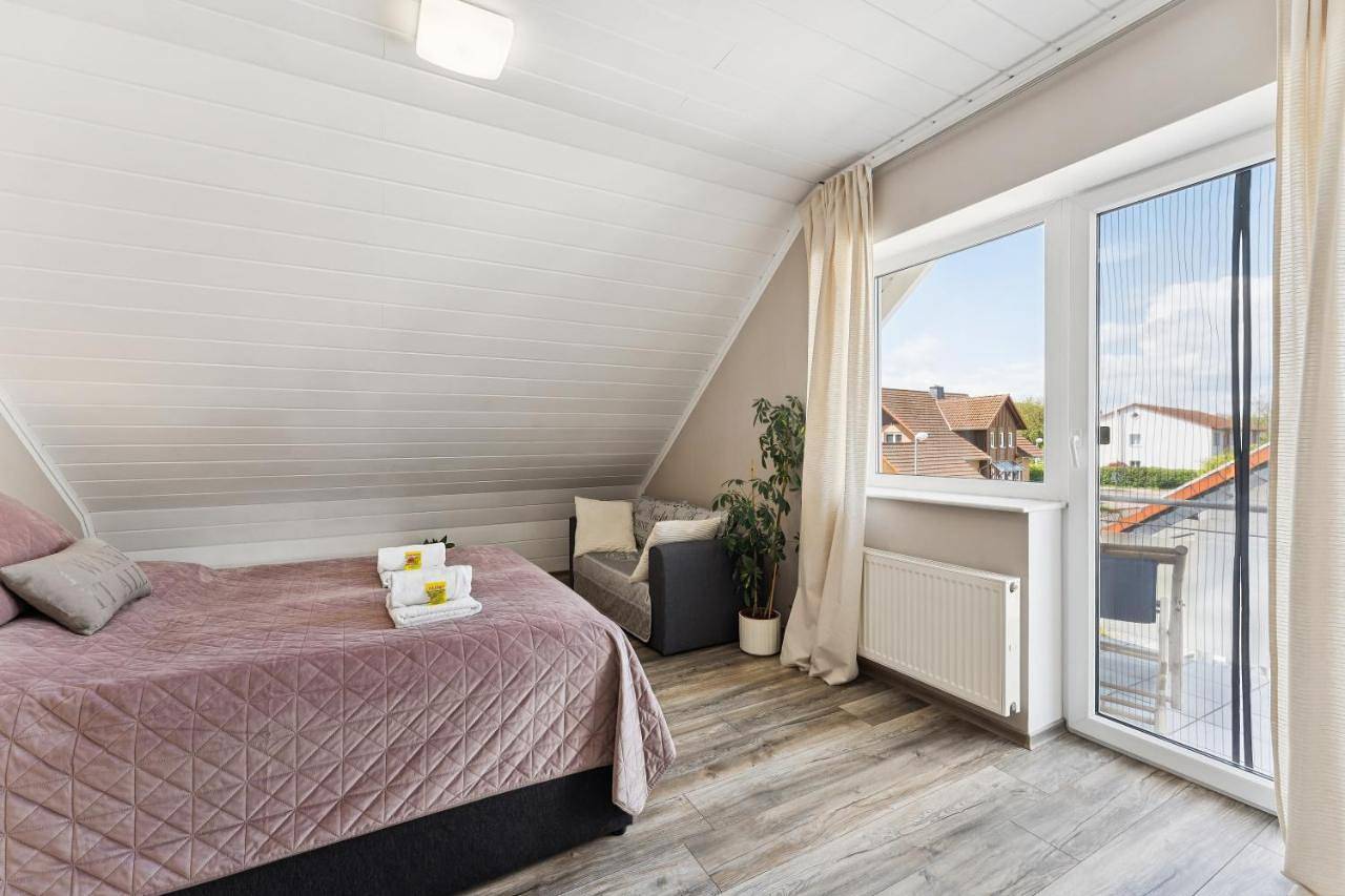 Ganze Wohnung, 3 Sterne Fewo Gold-Blick Urlaub zwischen Edersee und Willingen in Korbach, Waldecker Land