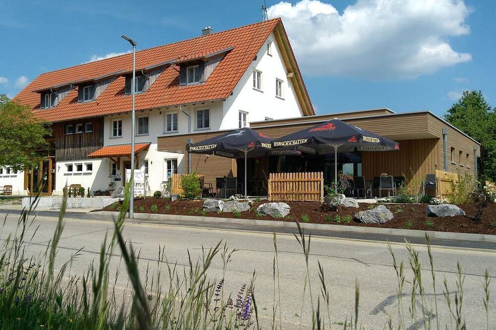 Ganze Wohnung, Ferienwohnung, 51 qm, 1 Schlafzimmer, 1 Wohn-/Schlafzimmer, max. 4 Personen in Meßkirch, Region Bodensee-Oberschwaben