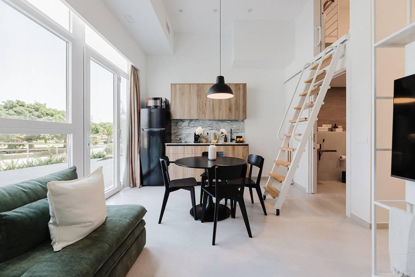 Apartamento entero, Diseño y comodidad frente al Jardín del Turia en Valencia in l'Olivereta, Valencia