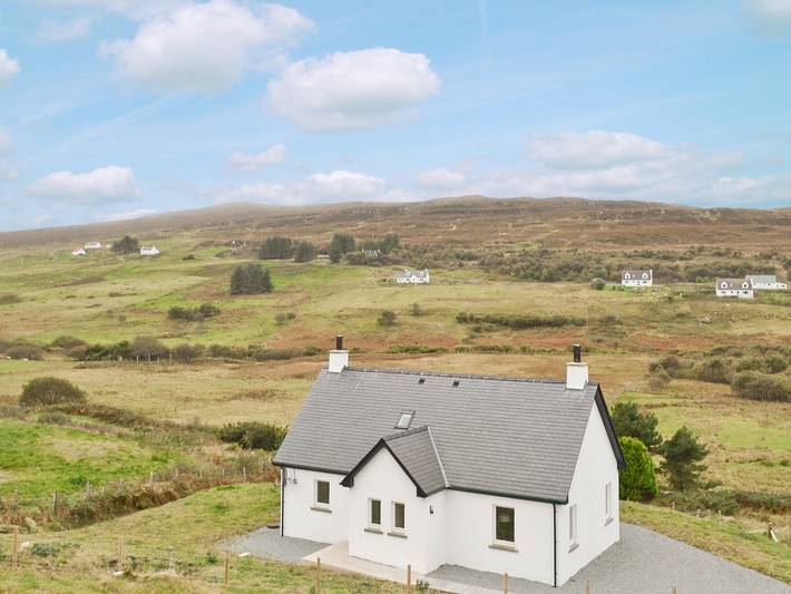 Ferienhaus für 4 Personen, mit Garten auf Skye
