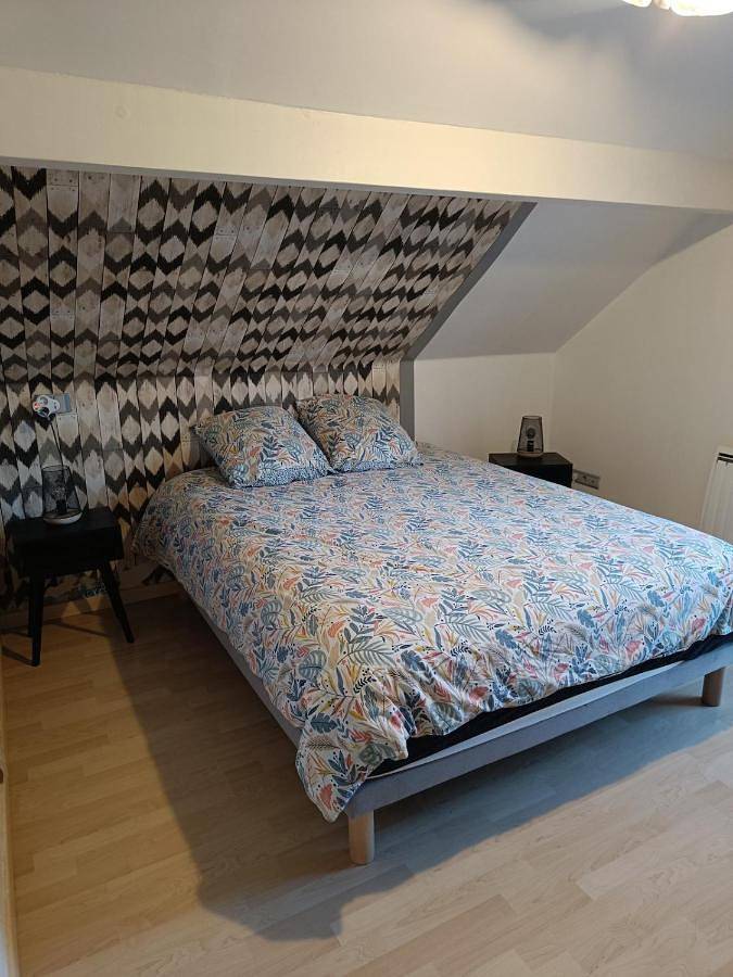 Appartement entier, Two-Bedroom Apartment in Saint-Alban-Leysse, Région de Chambéry
