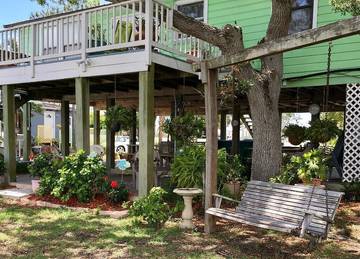 Barn for 5 Guests in Cedar Key, Florida, Picture 1